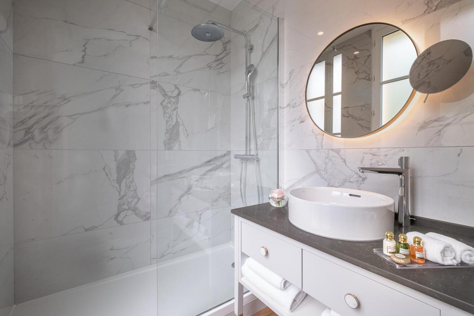 Hotel Le Walt By Inwood Hotels Paris Bagian luar foto